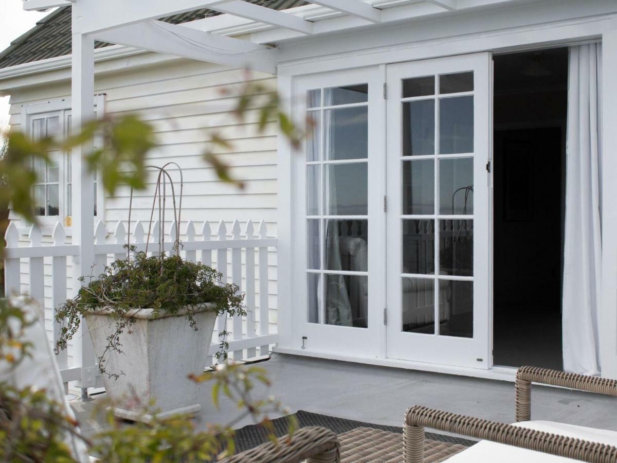 Goodin Country Garden Guest House Okato Exterior photo