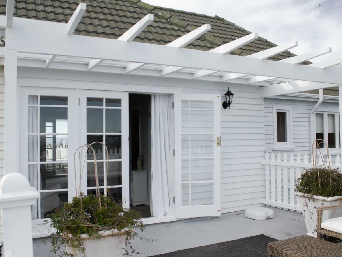 Goodin Country Garden Guest House Okato Exterior photo