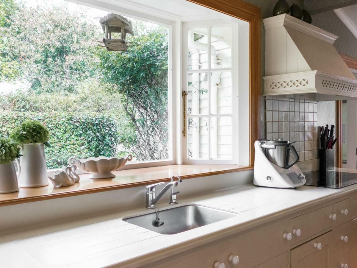Goodin Country Garden Guest House Okato Exterior photo
