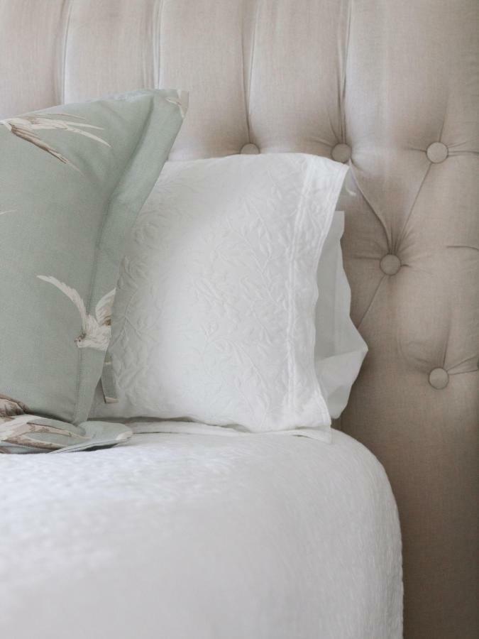 Goodin Country Garden Guest House Okato Room photo